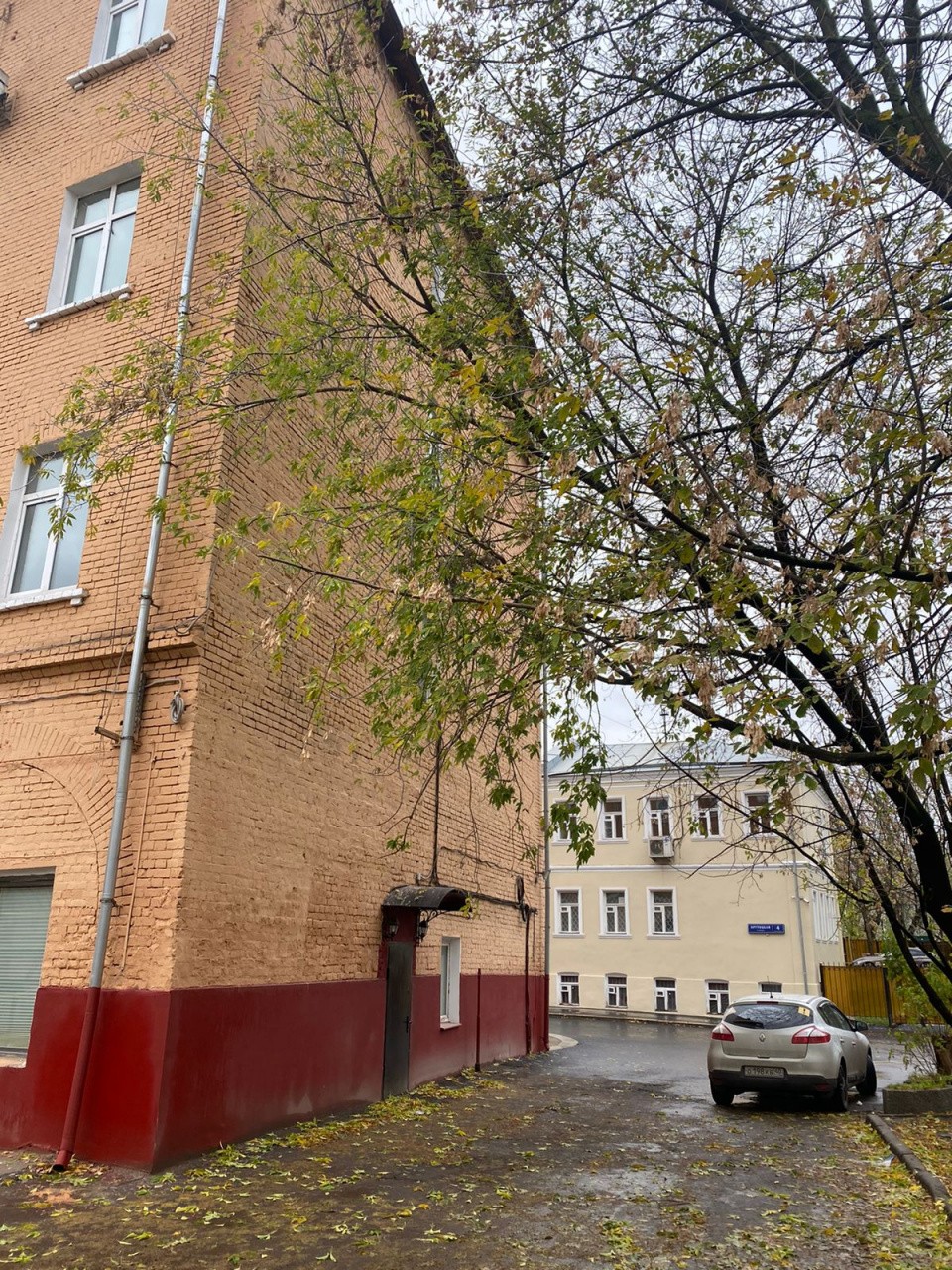 фасад дома, здание по адресу г Москва, ул Крутицкая, д 9 стр 1